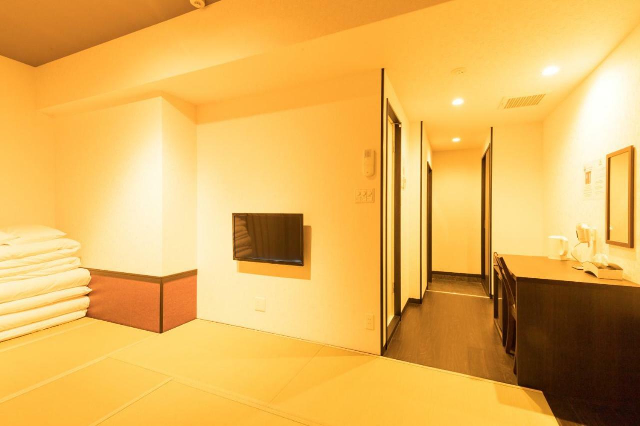 PLEIA Hotel Oszaka Kültér fotó